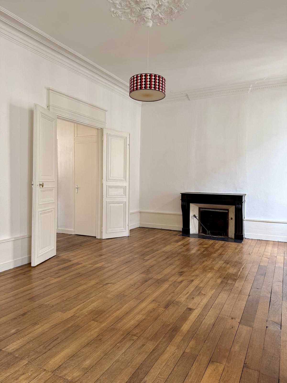 Grand T2 Hyper-centre