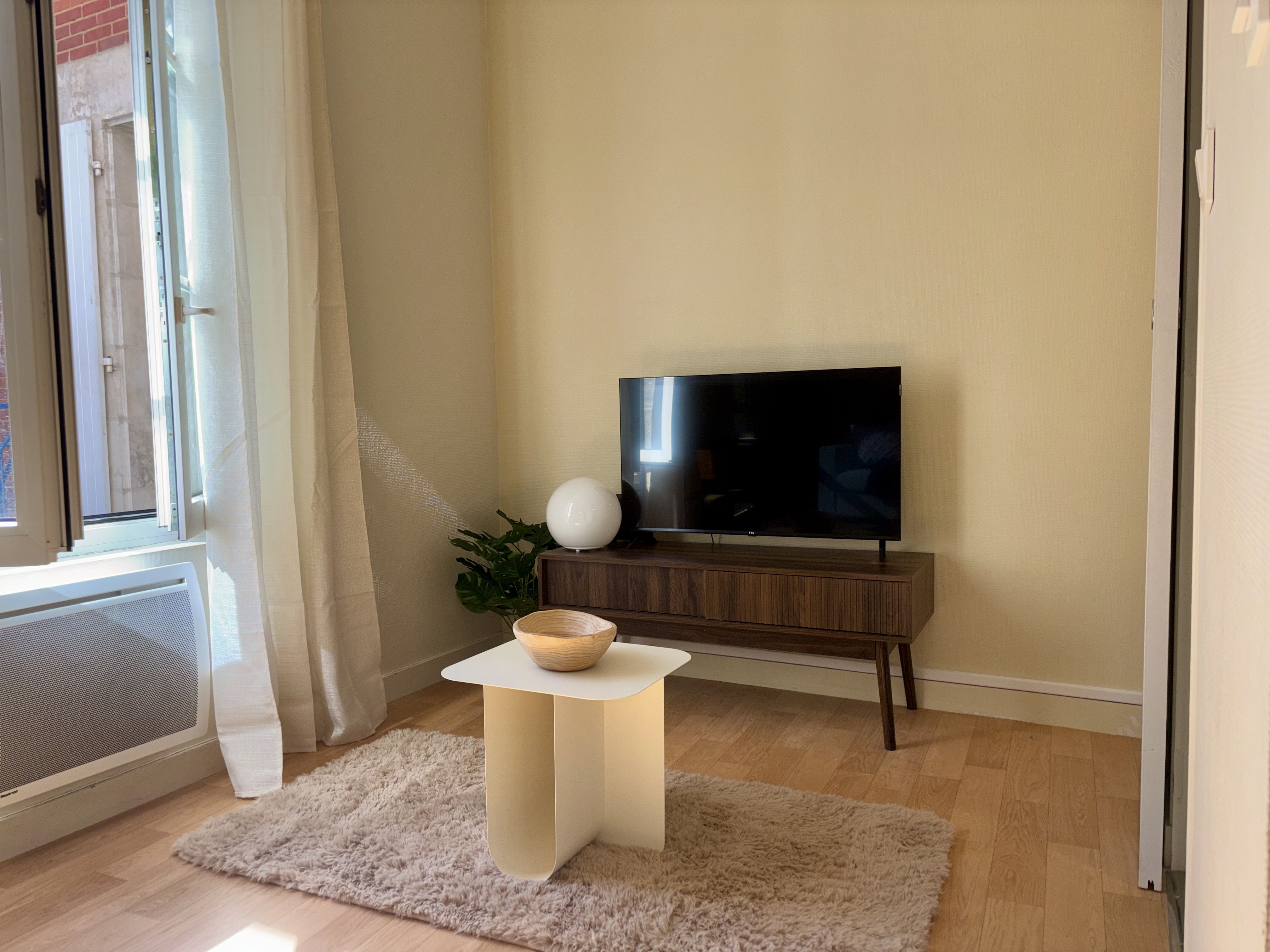 T1 meublé tout compris (wifi, eau, électricité)