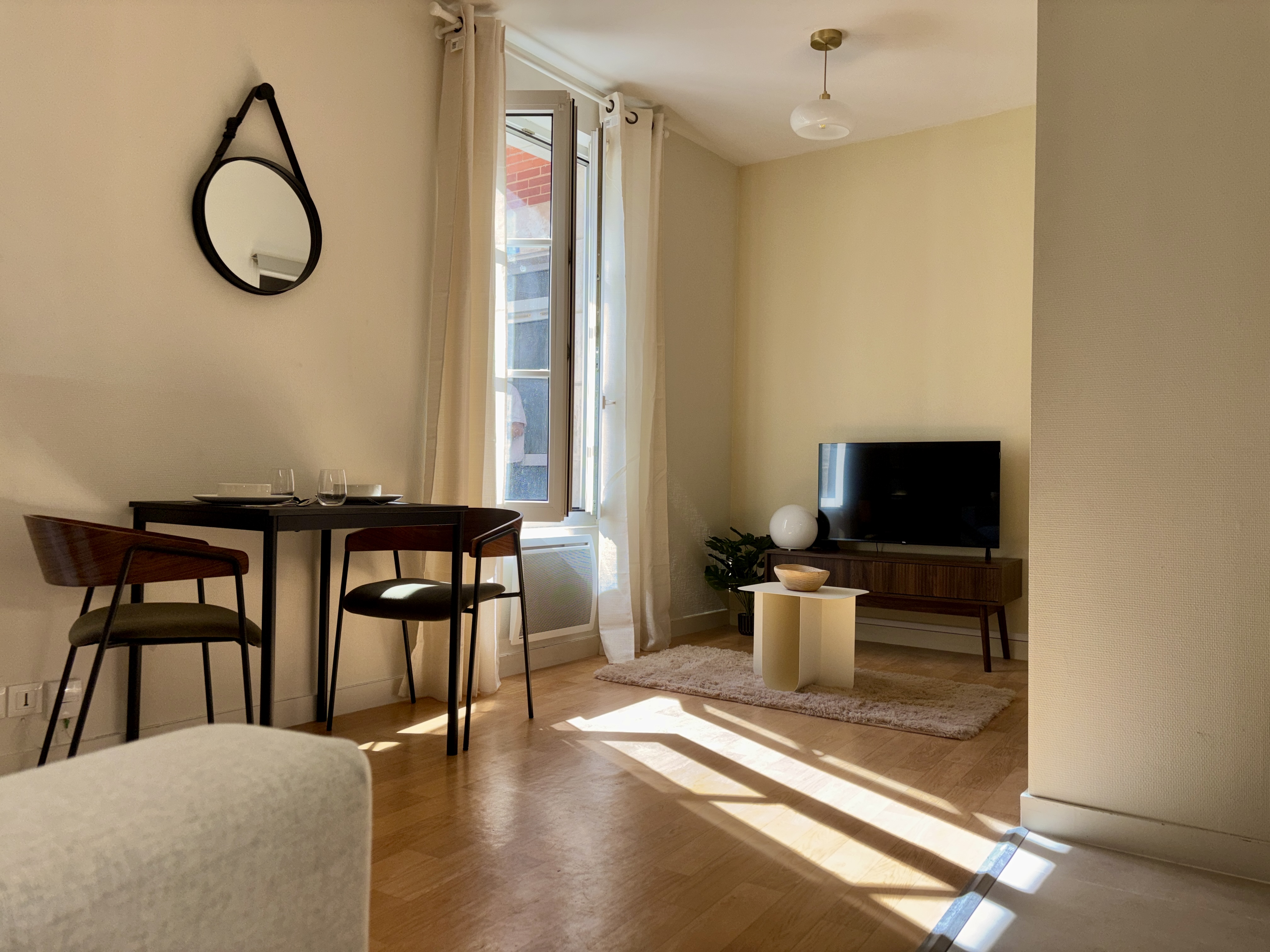 T1 meublé tout compris (wifi, eau, électricité)