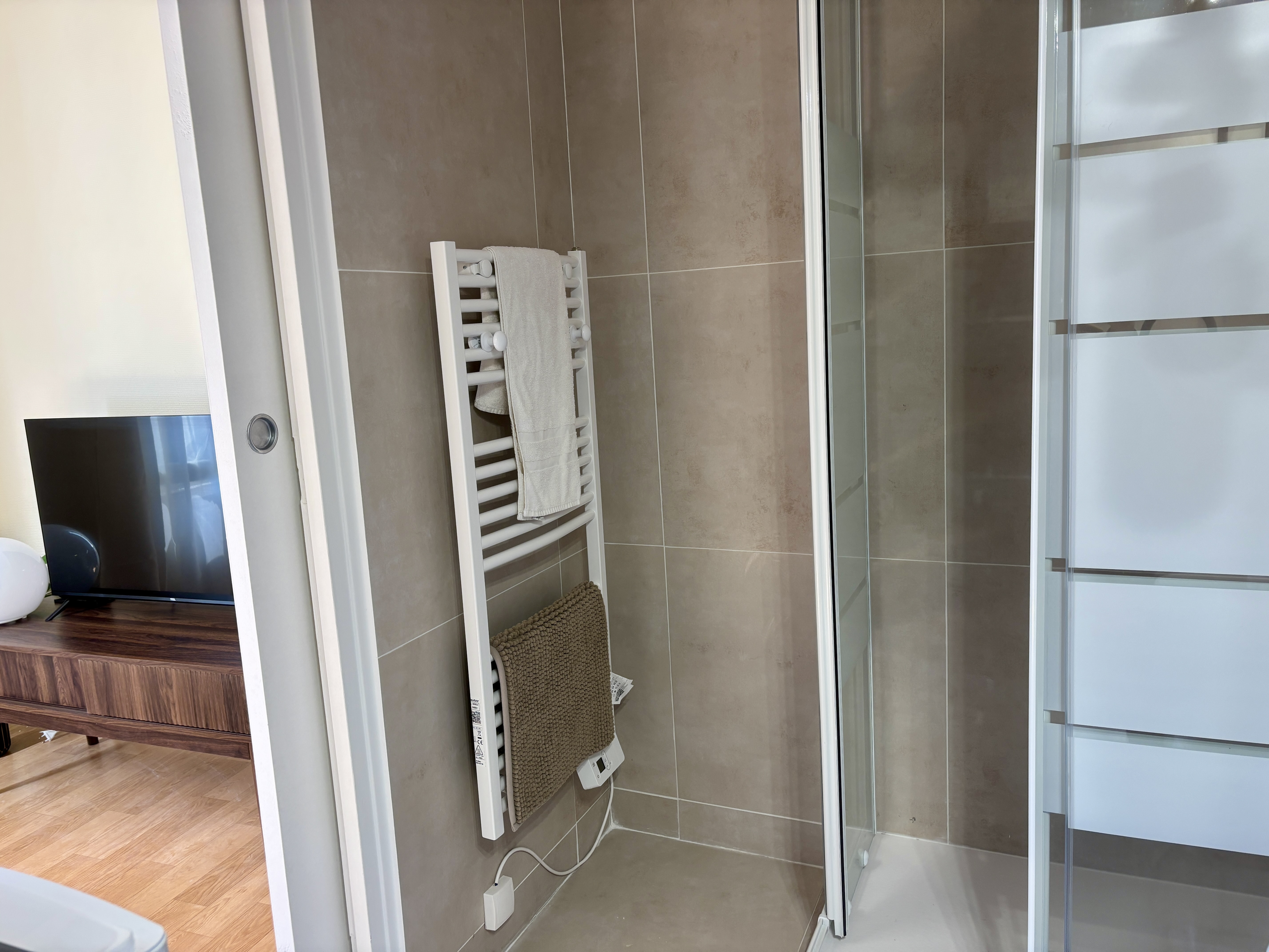 T1 meublé tout compris (wifi, eau, électricité)