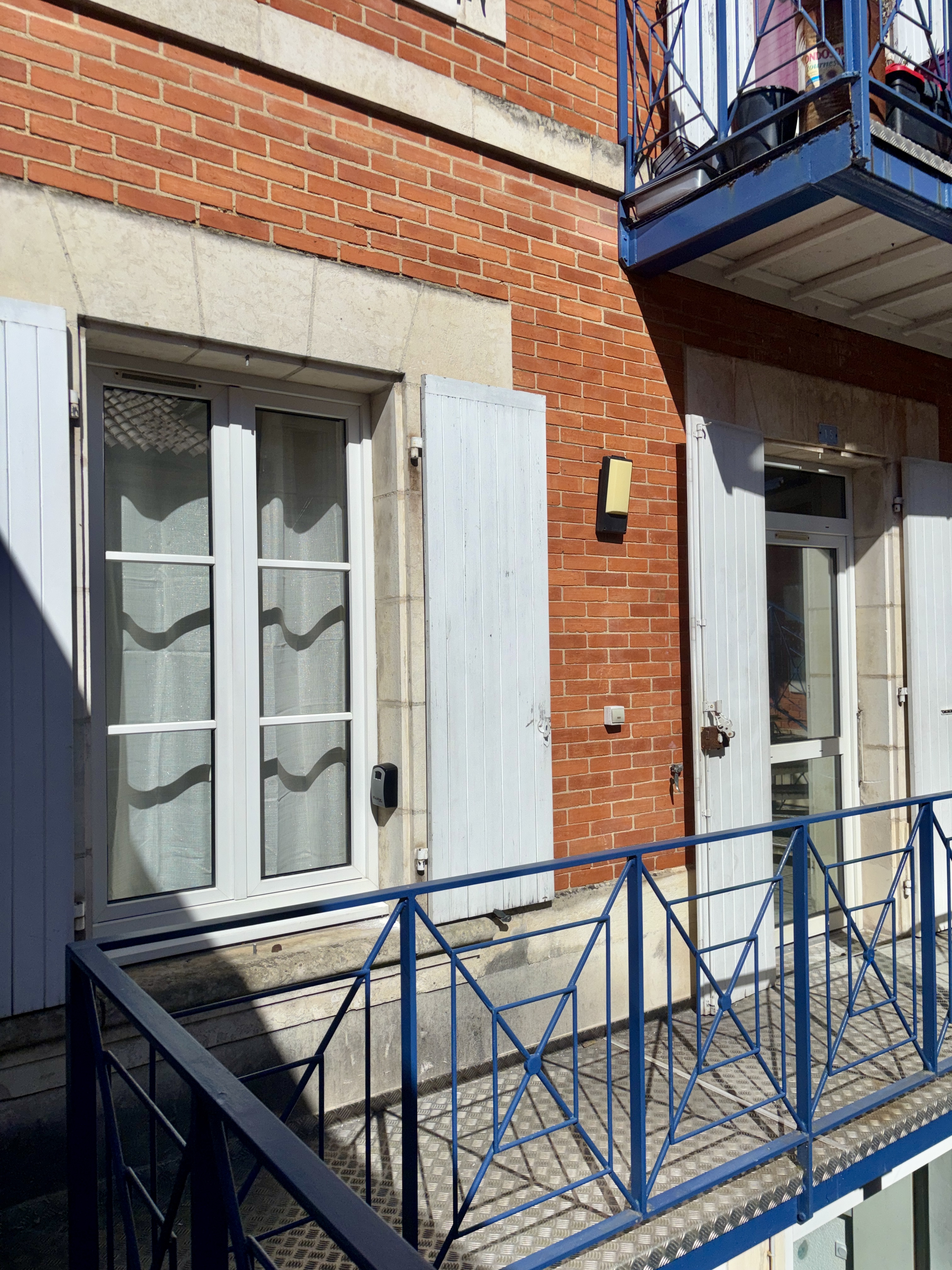 T1 meublé tout compris (wifi, eau, électricité)